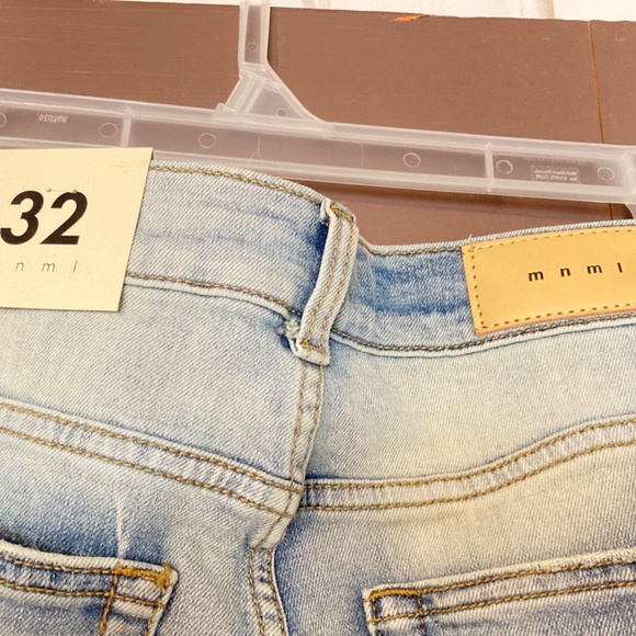 MNML jeans MENS 32" x 36" light wash blue denim NWT - Picture 7 of 8